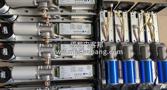 自動門維修門體脫落碰地維修調整方法