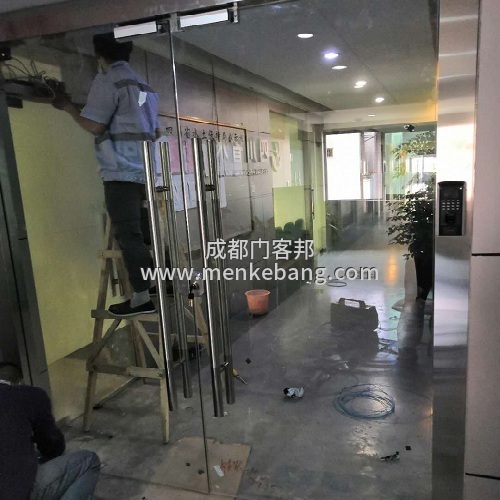 門禁玻璃門案例