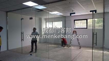 成都辦公室玻璃門(mén),辦公室玻璃門(mén)定制安裝廠家定做電話